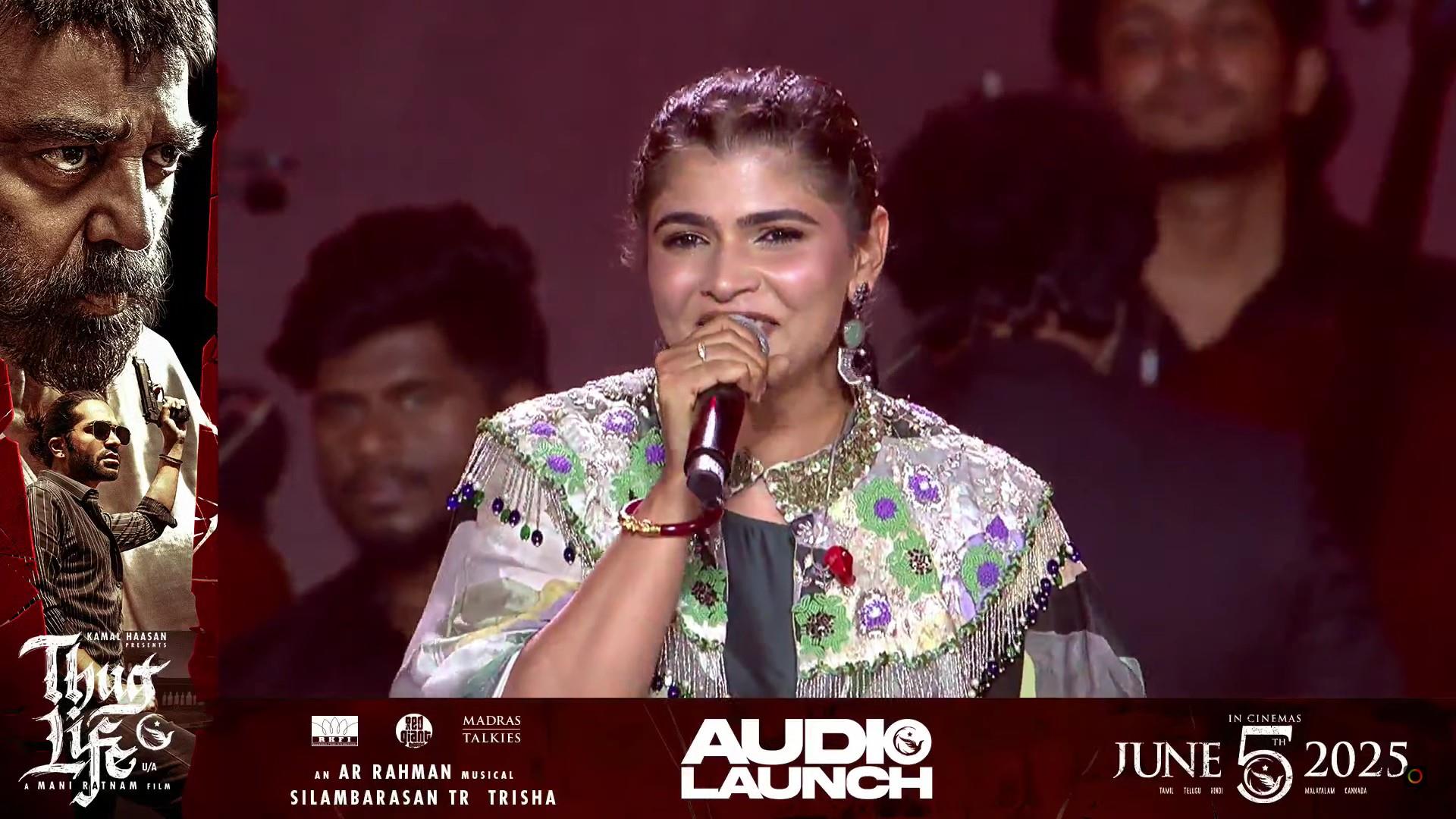 246970-thug20life20audio20launch20chinmayi