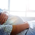 U.S. measles battle hindered by confusion over health secretary response