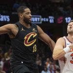 La Liga 2024-25: Misunderstanding over object on field halts Celta-Osasuna game